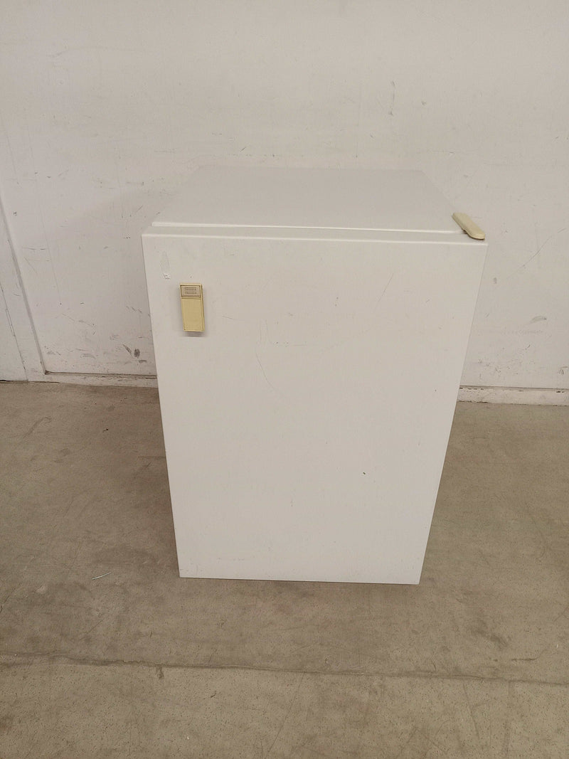 22"W White Kenmore Freezer