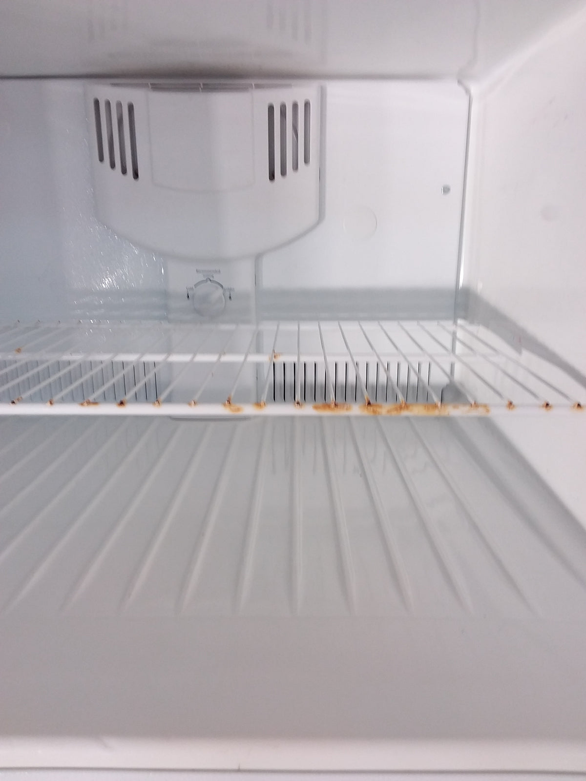 White Refrigerator/Freezer