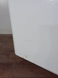 White Refrigerator/Freezer