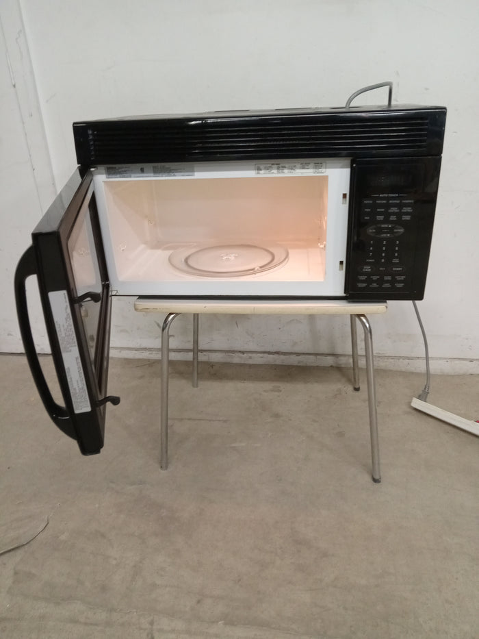 30"W LG Goldstar Over the Counter Microwave Oven