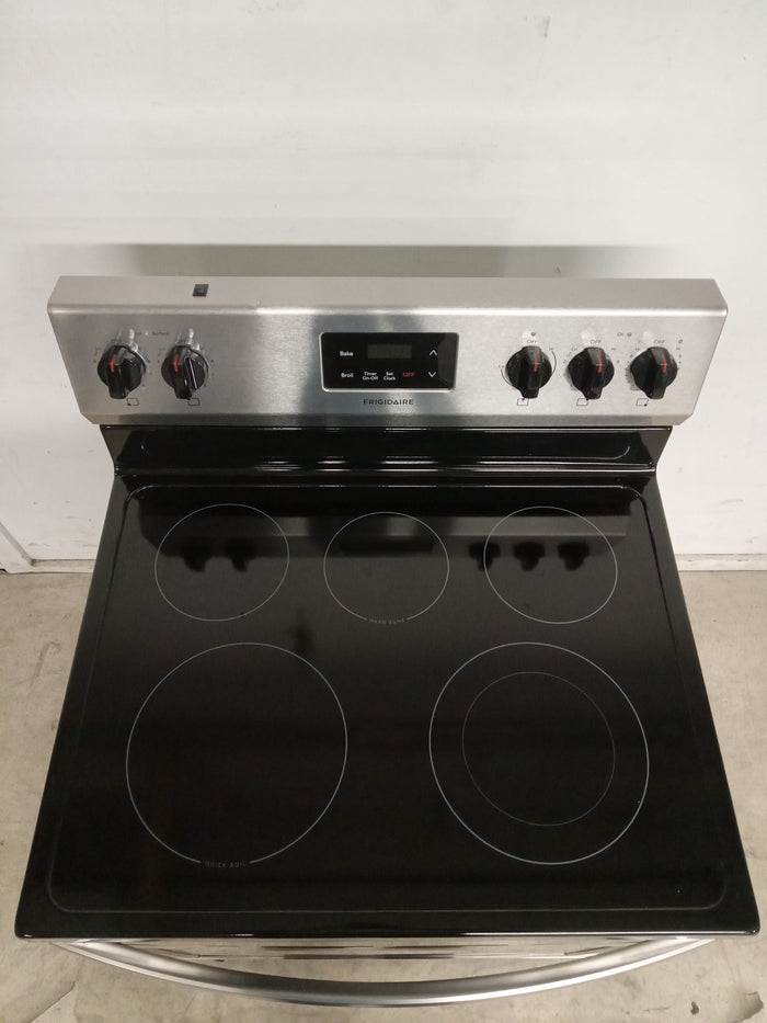 30"W Frigidaire Electric Range