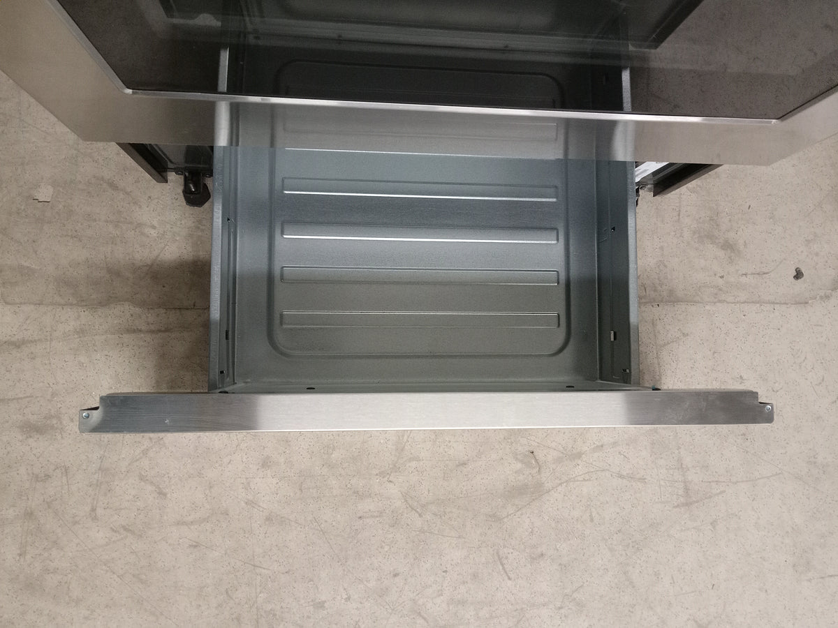 30"W Frigidaire Electric Range