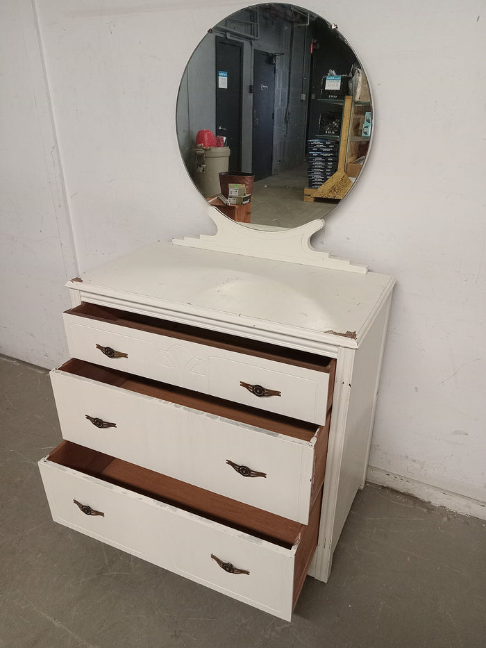 36"W White 3 Drawer Dresser with Mirror