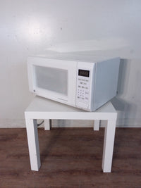 GE 1100 Watt Microwave