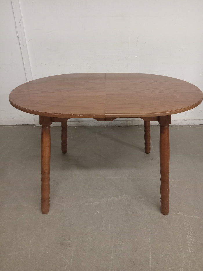 48"W Traditional Solid Wood Oval Dining Table