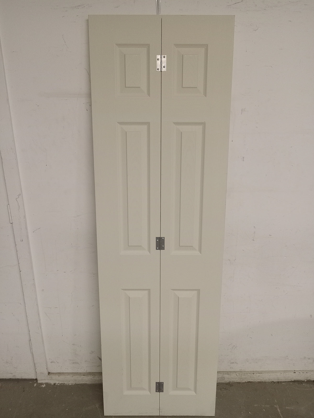 23.5" x 77" White Bifold Door