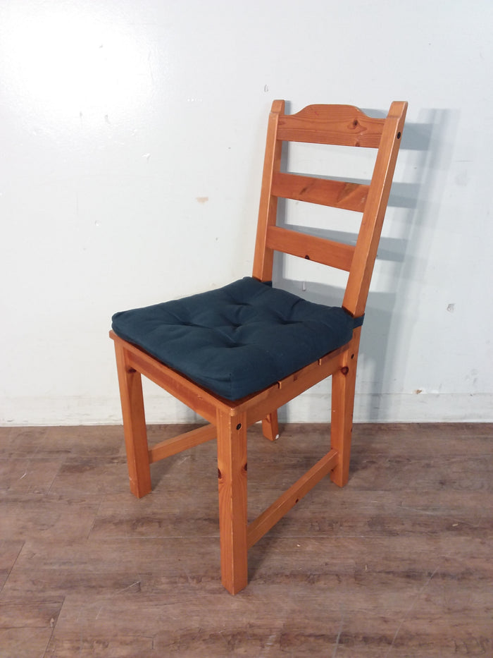 Pine Chair With Cushion