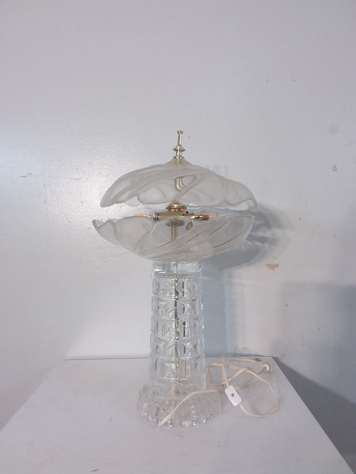 Glass Swirl Table Lamp