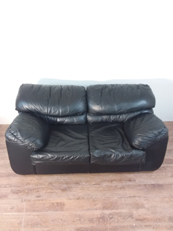 2-Seat Leather Sofa