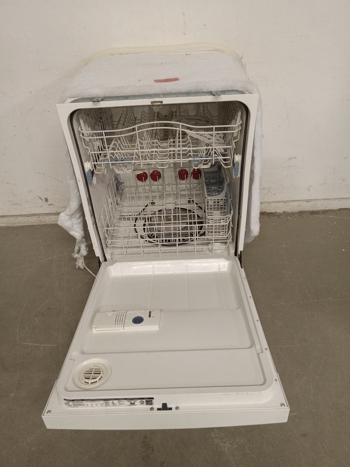 24"W KENMORE White Dishwasher