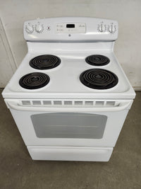 GE Electric Stove (JCBS280DM2WW)