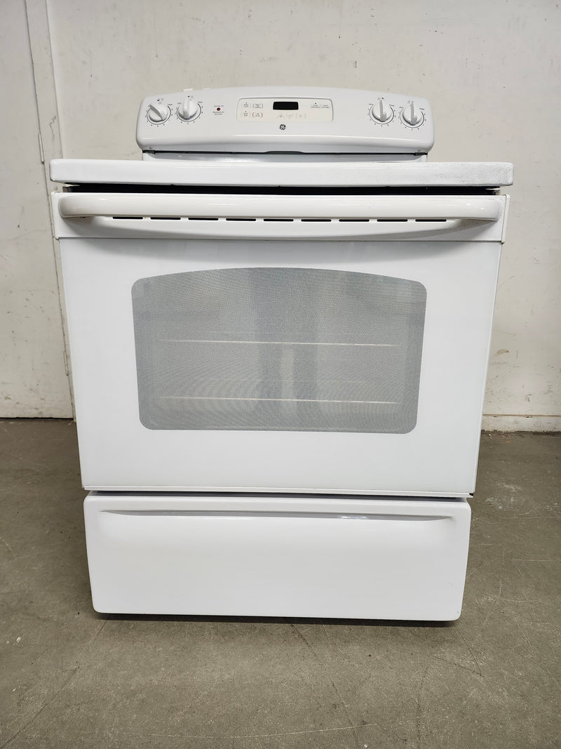 GE Electric Stove (JCBS280DM2WW)
