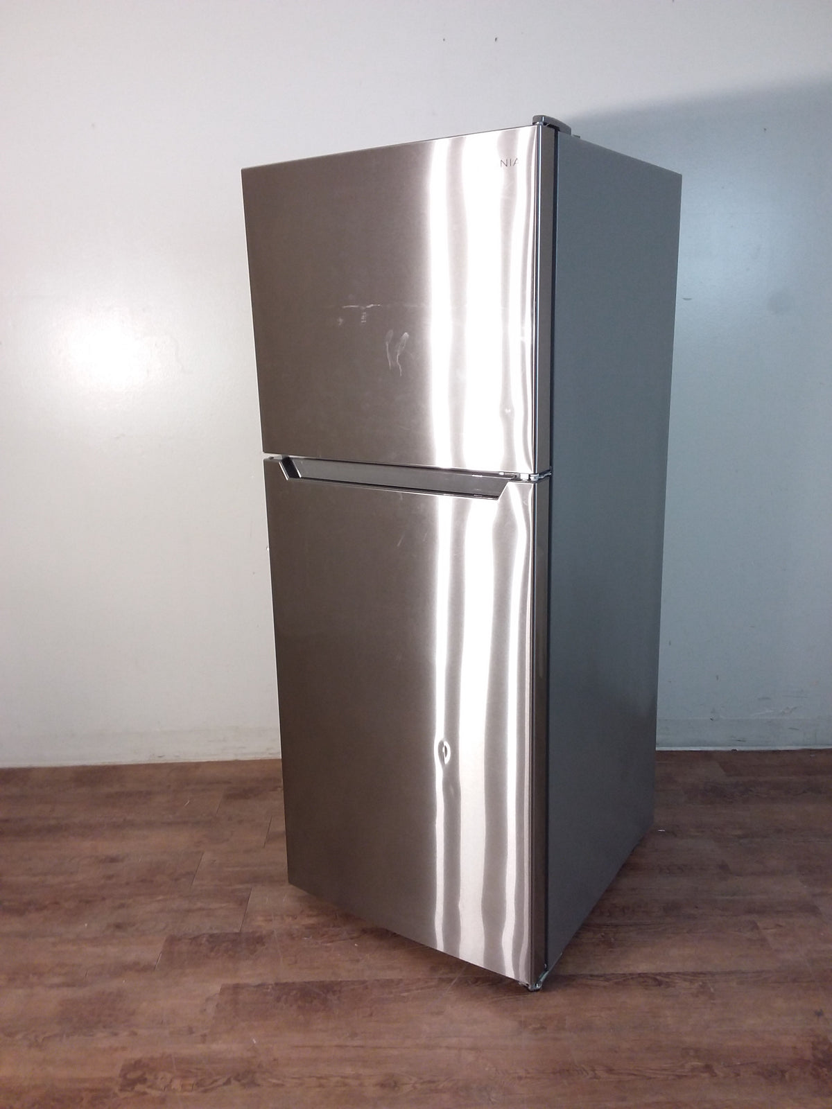 24" Refrigerator with Freezer
