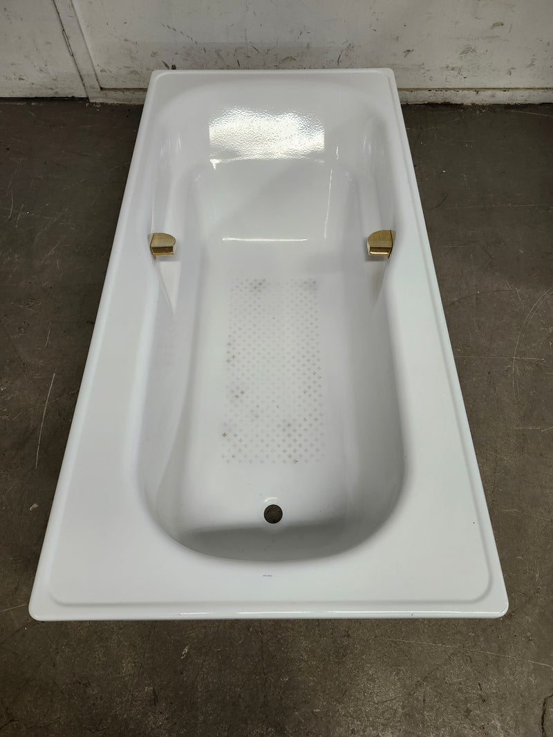 67" White Tub