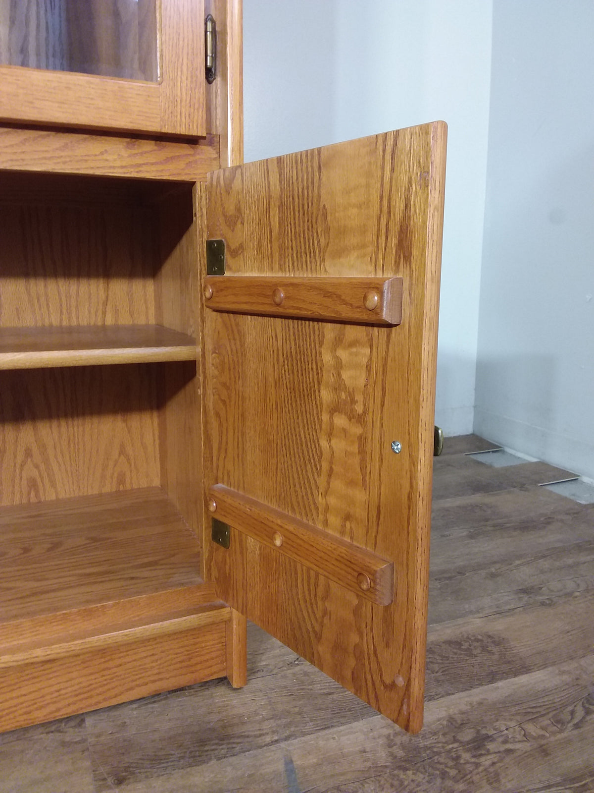 Veneer Pine Wall Unit