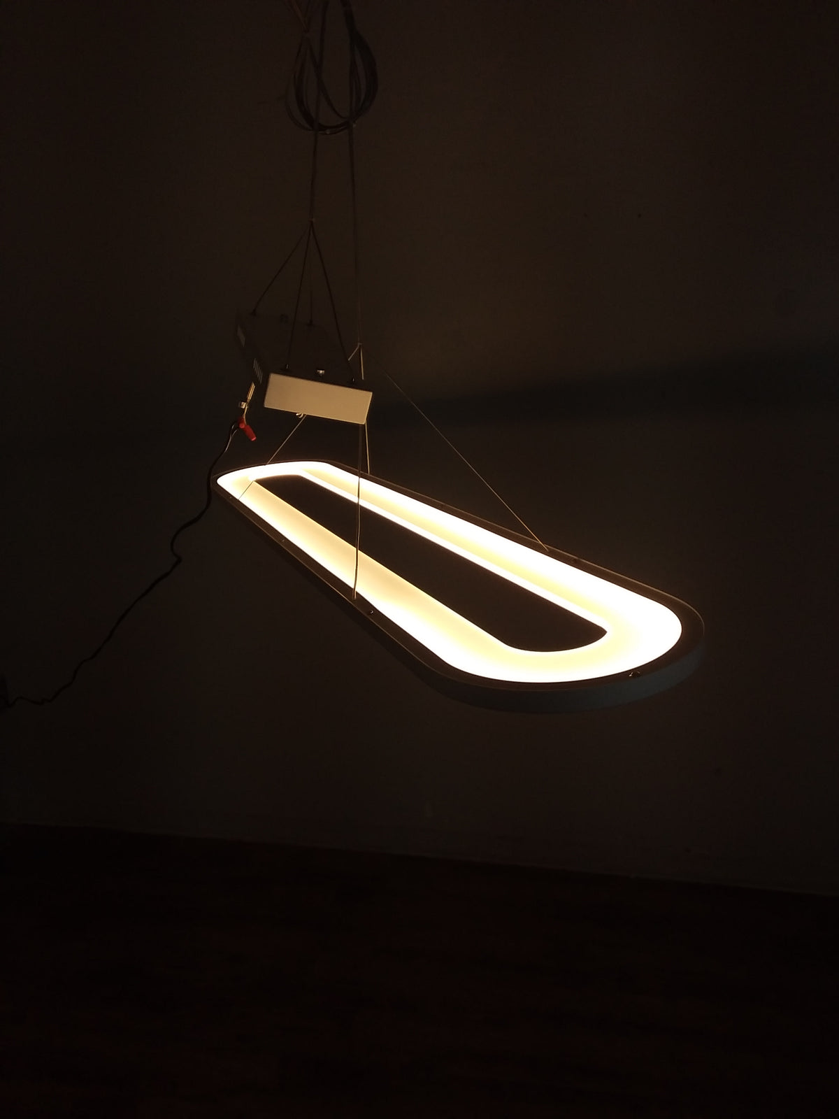 Racetrack LED Linear White Pendant