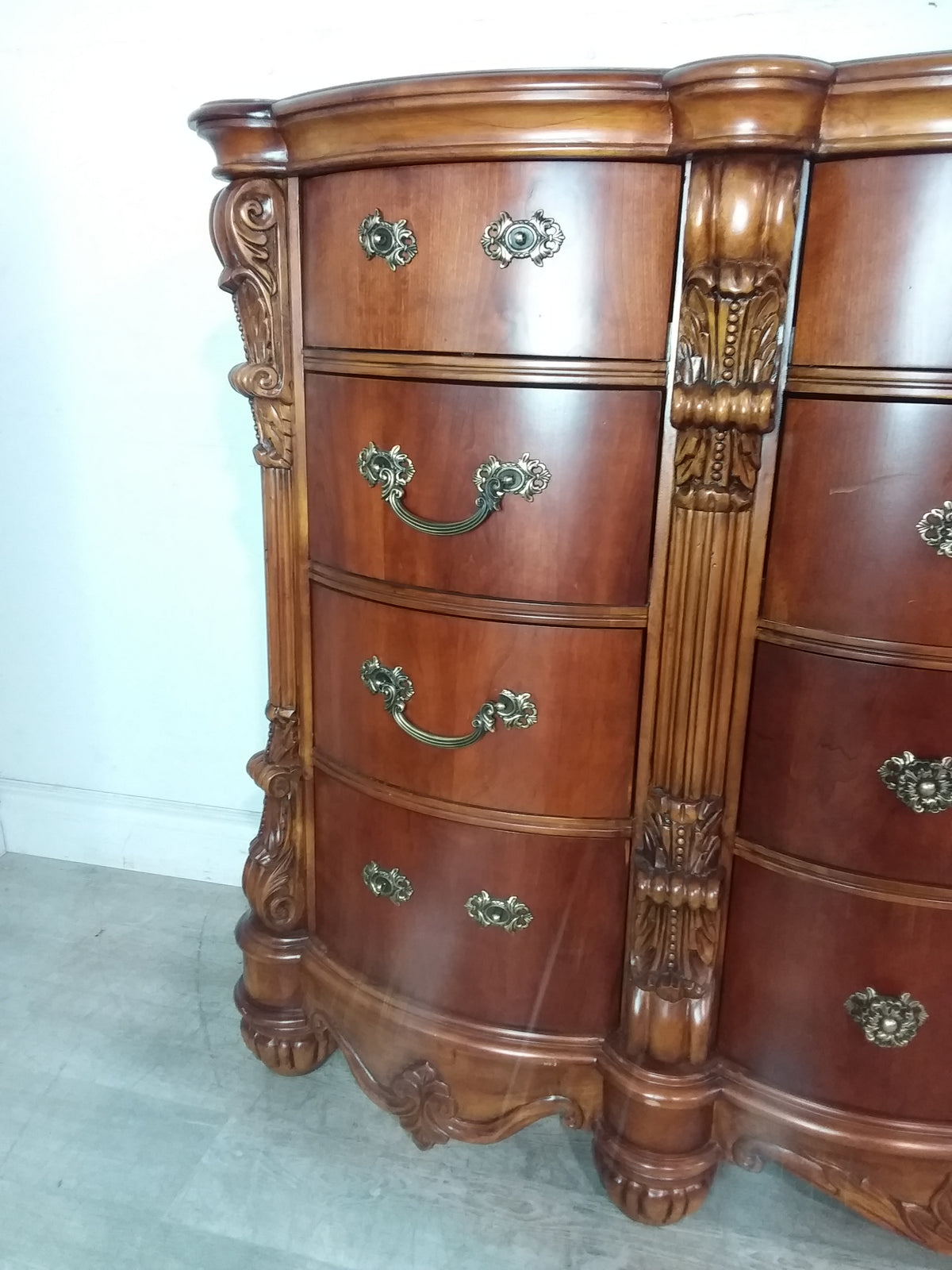 Classical Design Ornate Dresser