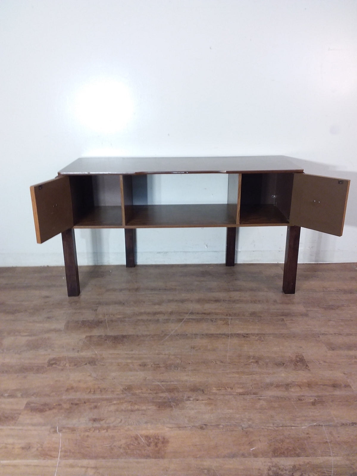 Wood Sofa Table With Storage