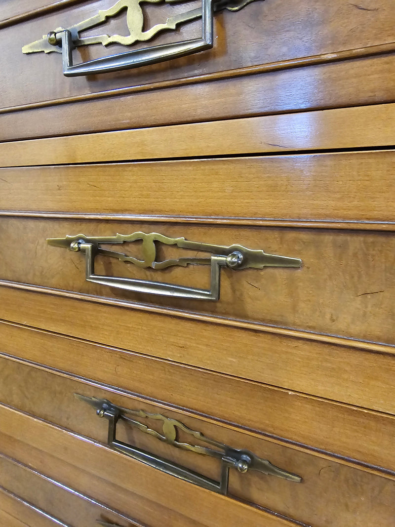 6 - Drawer Dresser