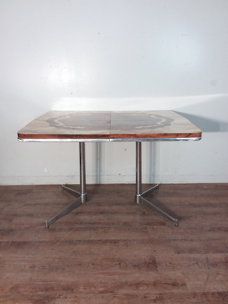 Retro Expandable Dining Table