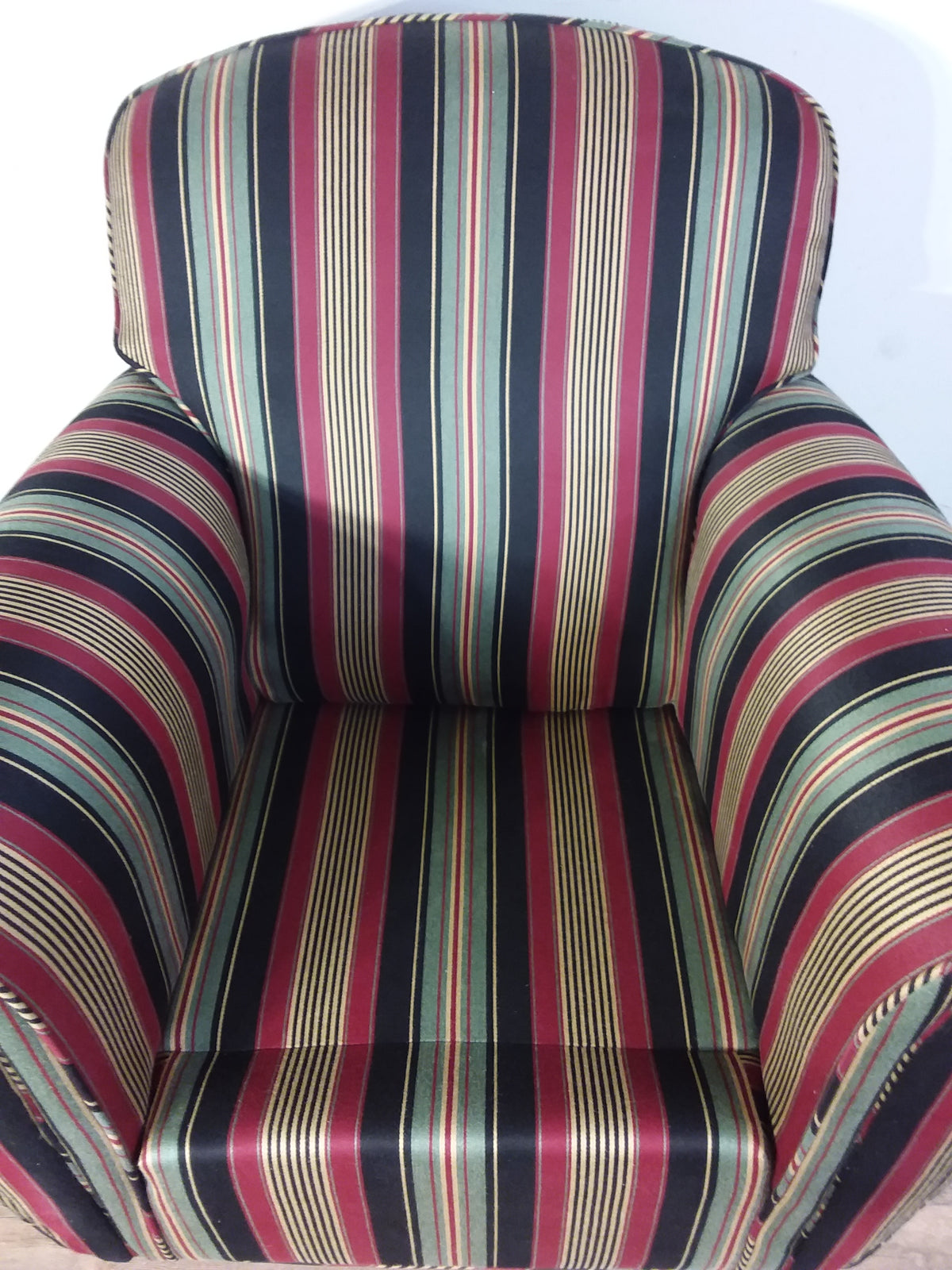 Assorted Colours Swivel Chair