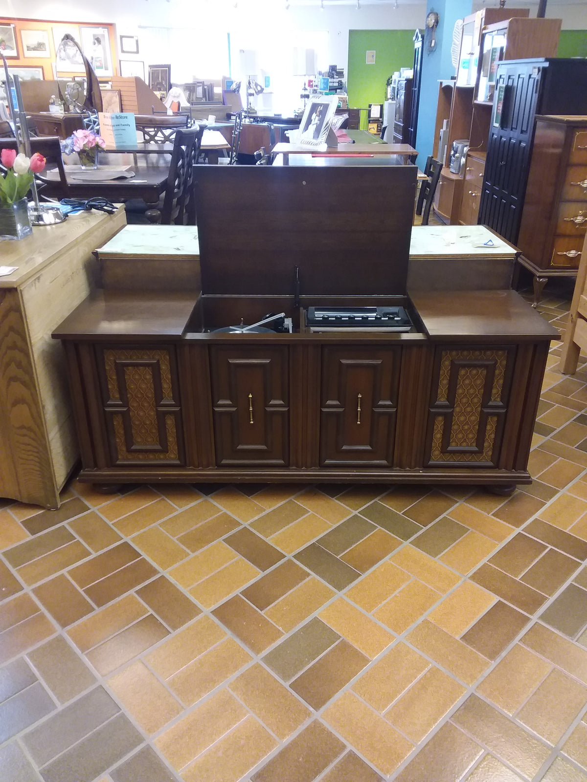 Pine Record Cabinet Player