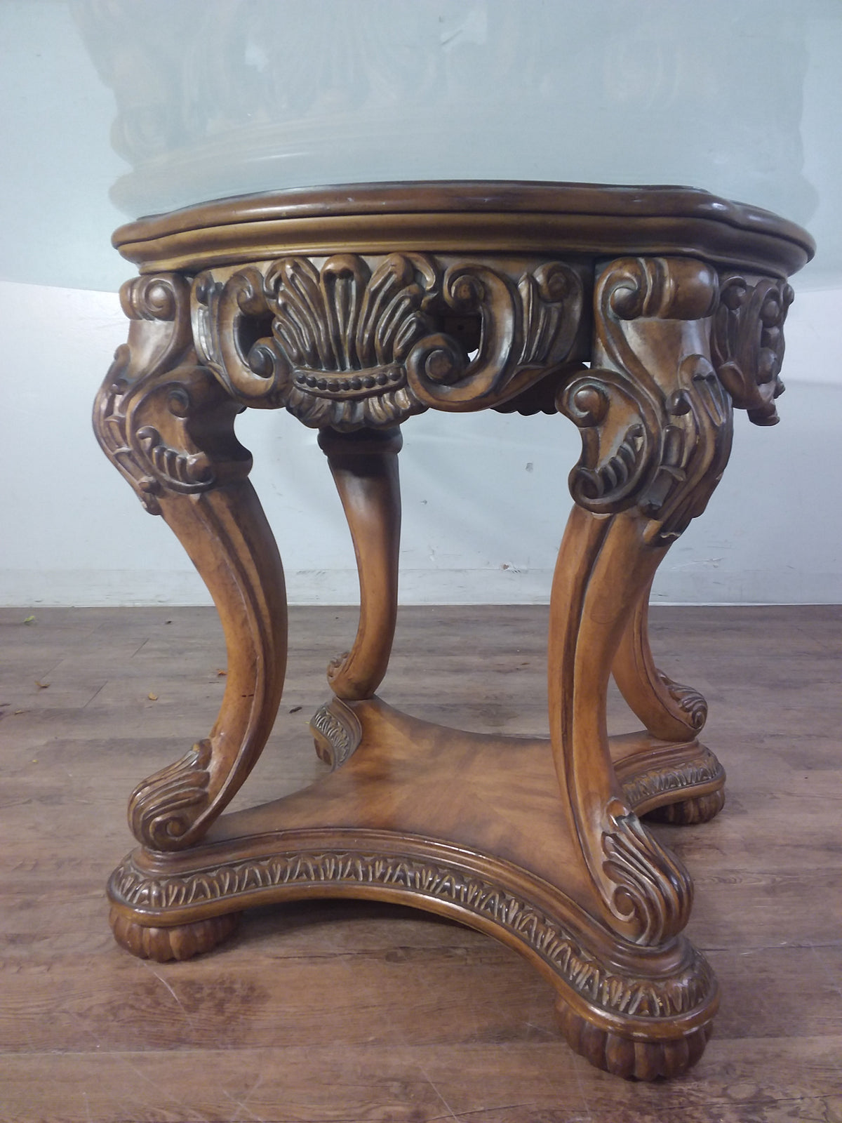 Victorian Style Dinette Table