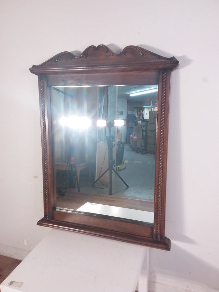 Classic Wood Decorative Mirror