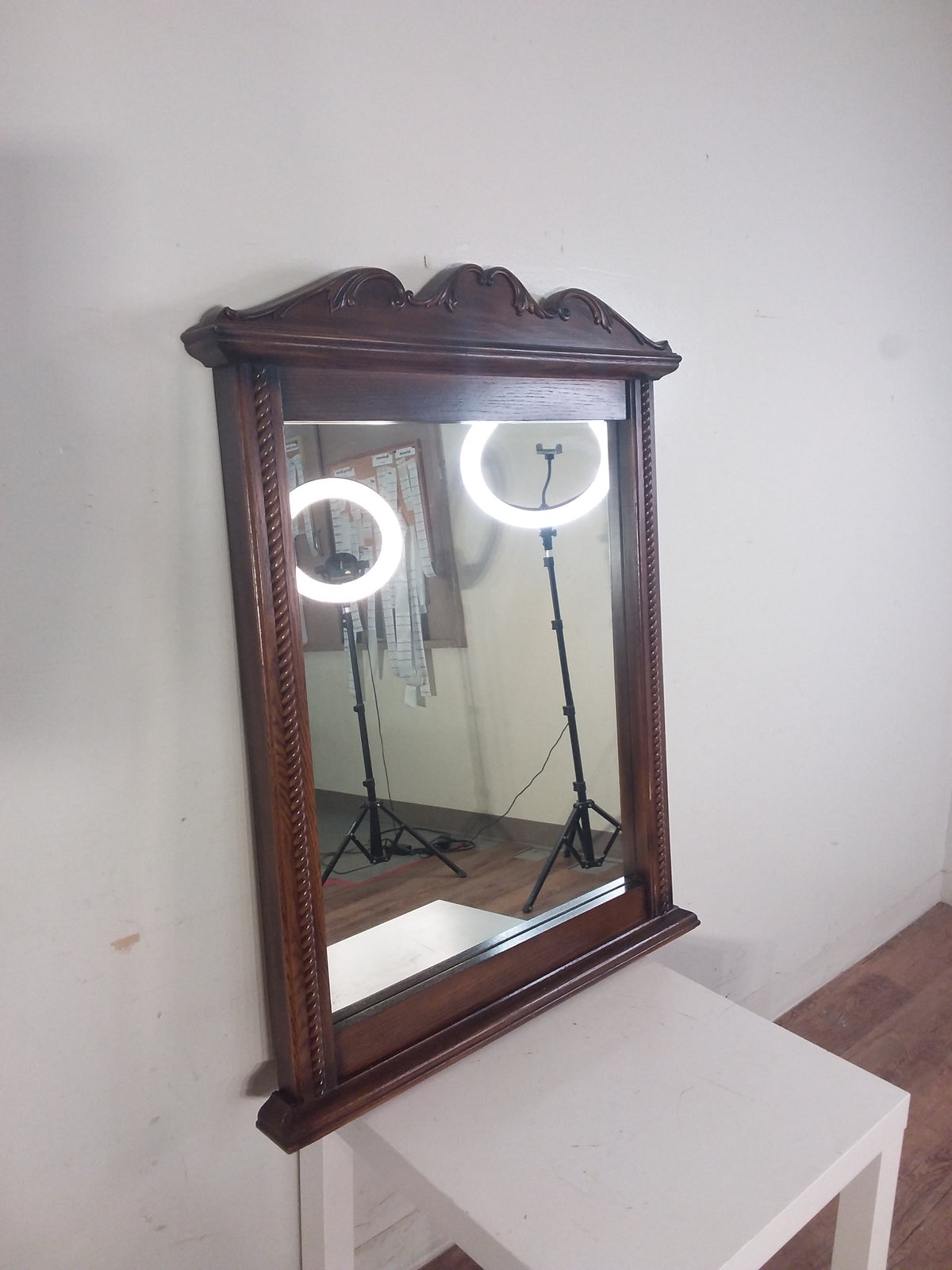 Classic Wood Decorative Mirror