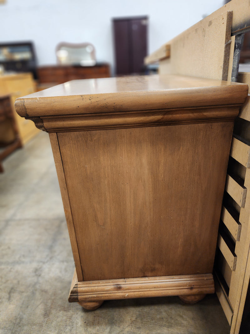 Light Brown 3 Drawer Nightstand