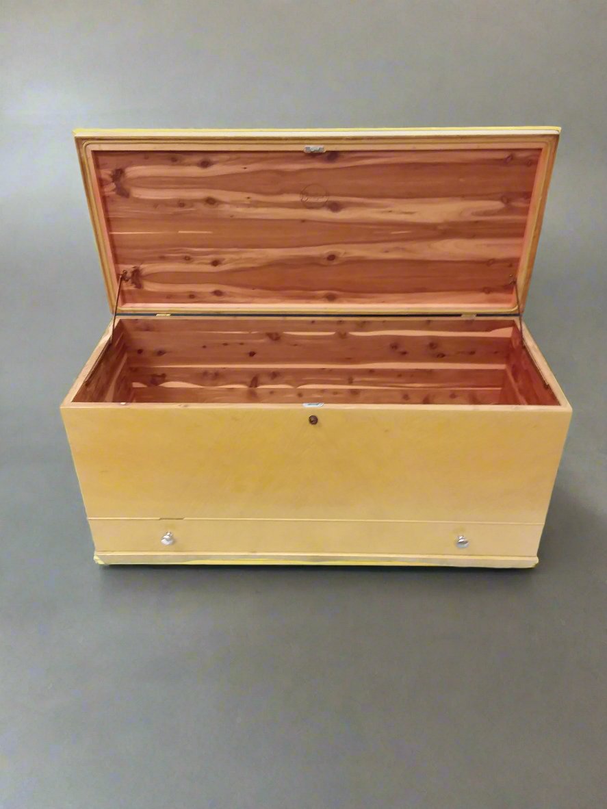 Cedar Lined Blanket Box