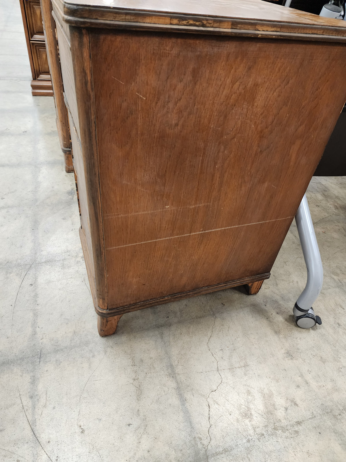 Antique Dark Wooden Desk w/ 7 Drawers