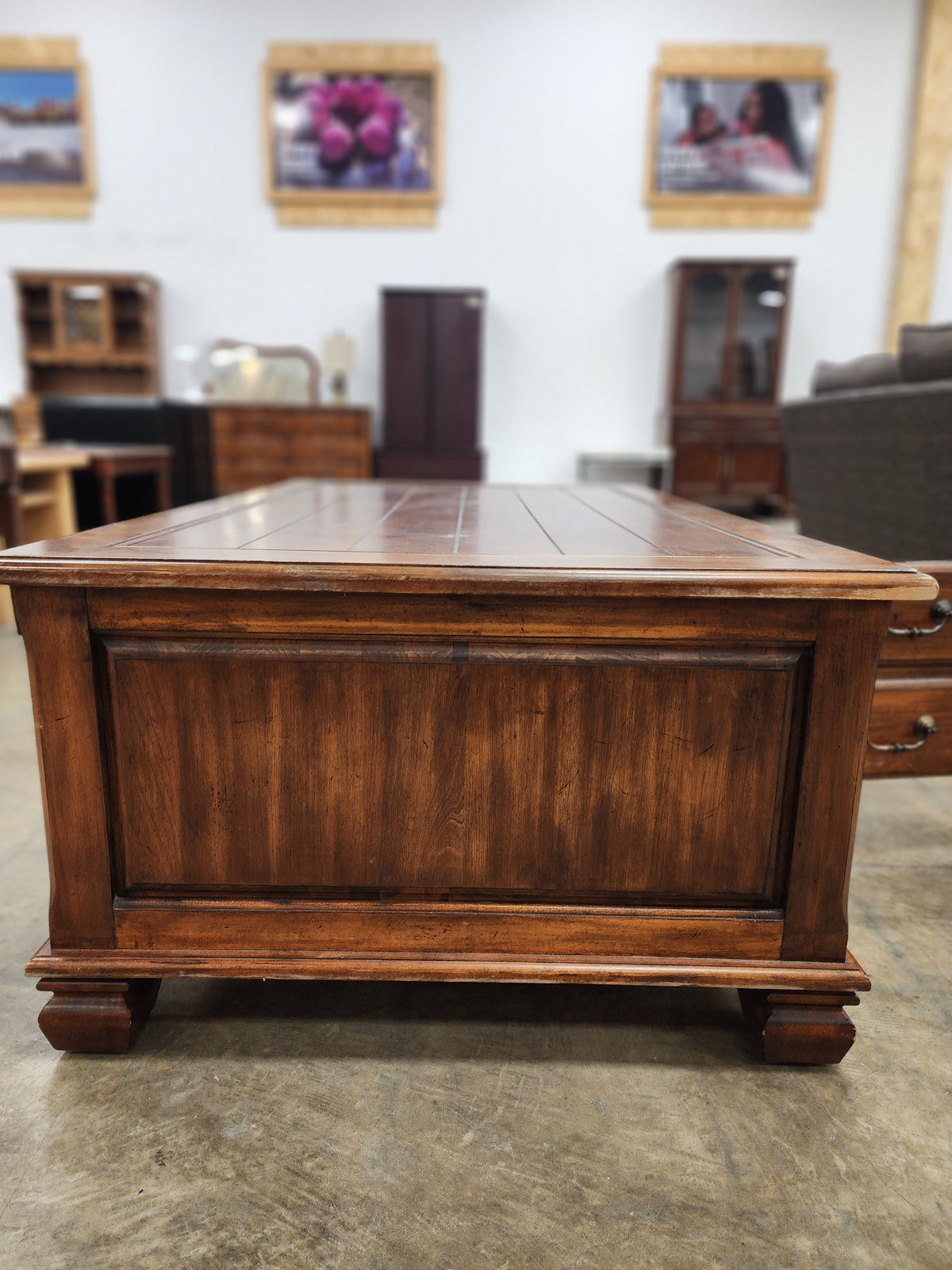 Wooden Coffee Table w/ 2 Doors