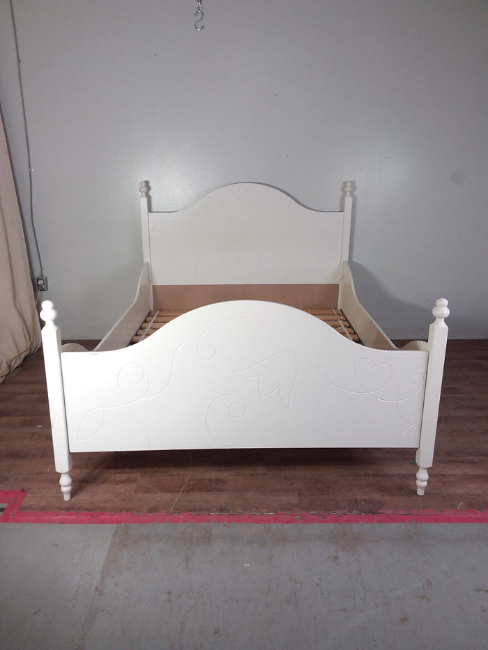 White Queen Size Bed