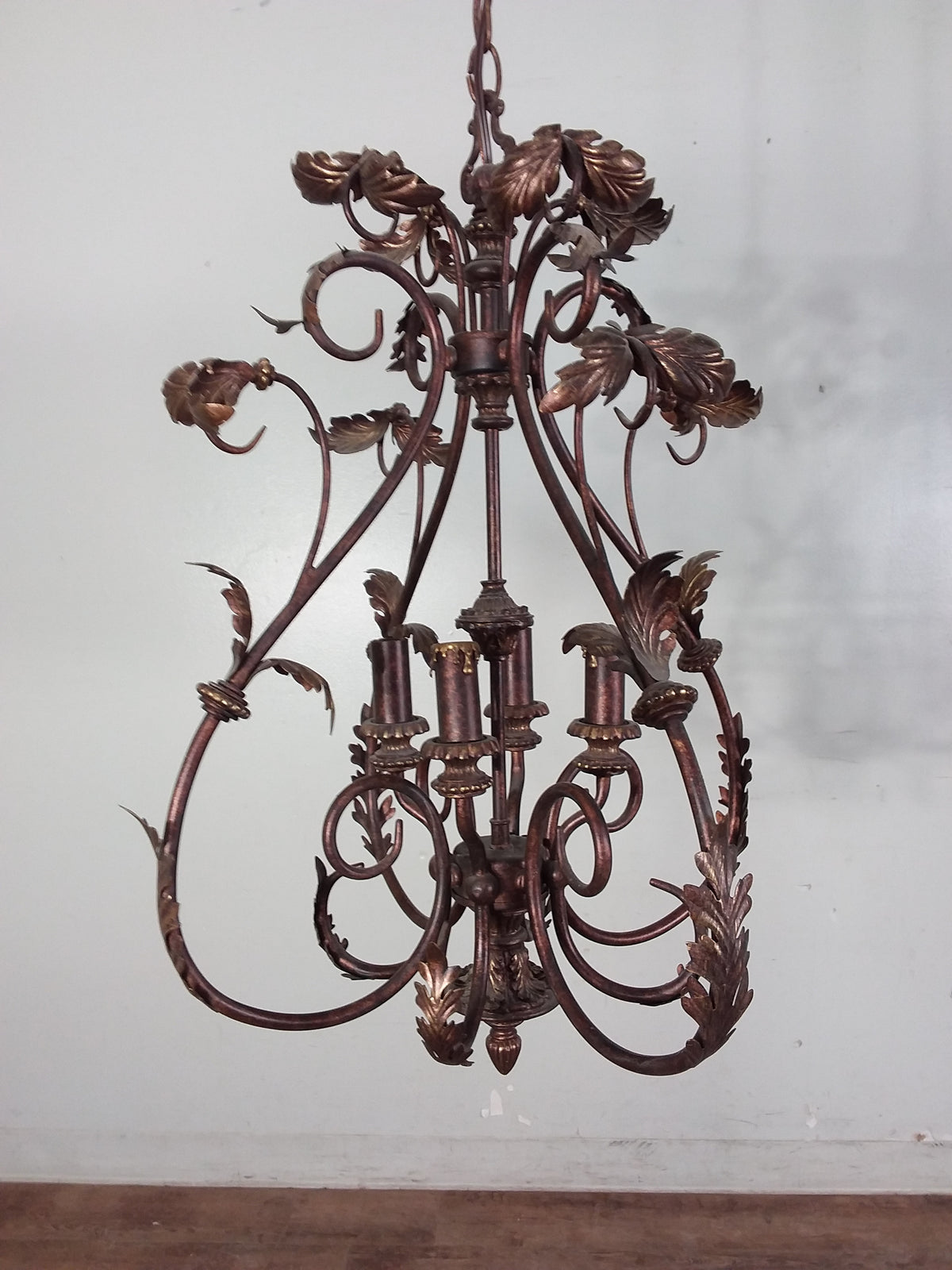 4 Light Metal Leaf Chandelier