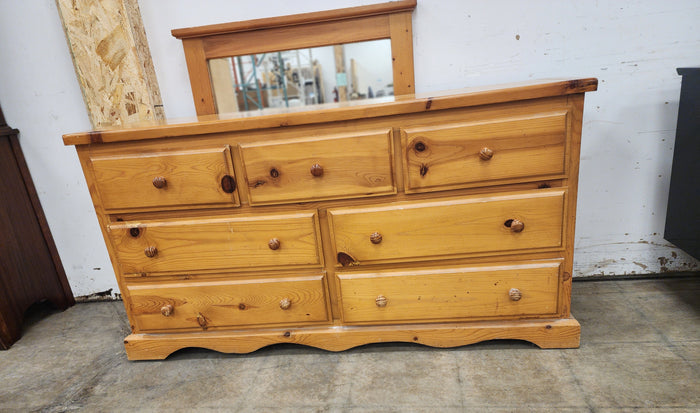 Light Wooden Dresser w/ Mirror