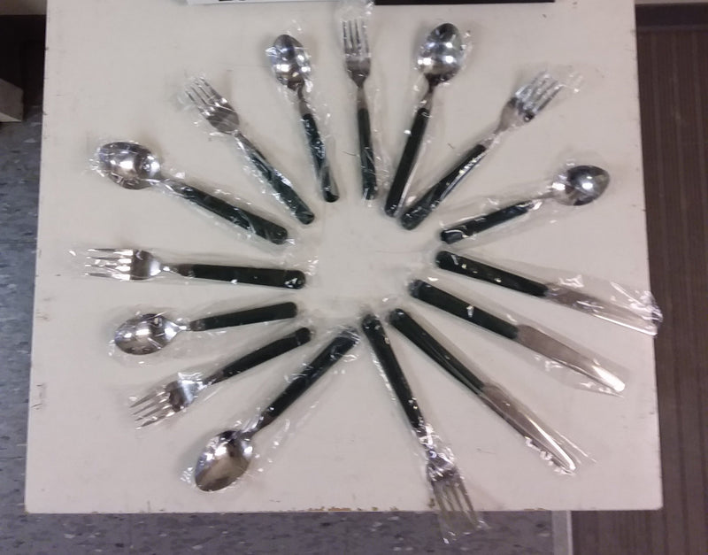 Splendide Flatware 20 Piece Collection