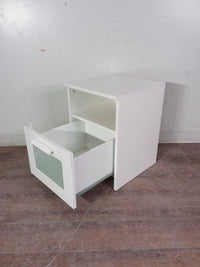 White End Table With Drawer