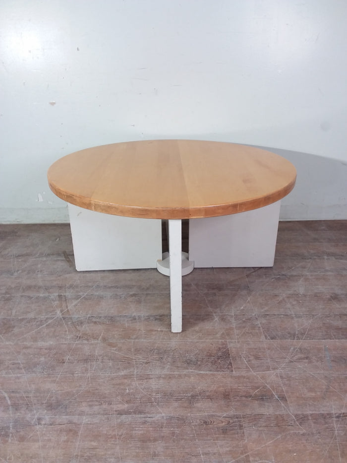 39 1/2" Round Coffee Table