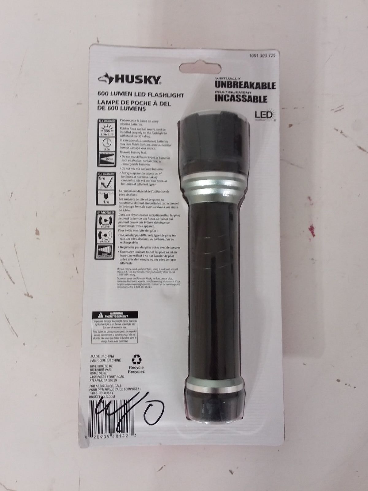 Husky 600 Lumen Flashlight