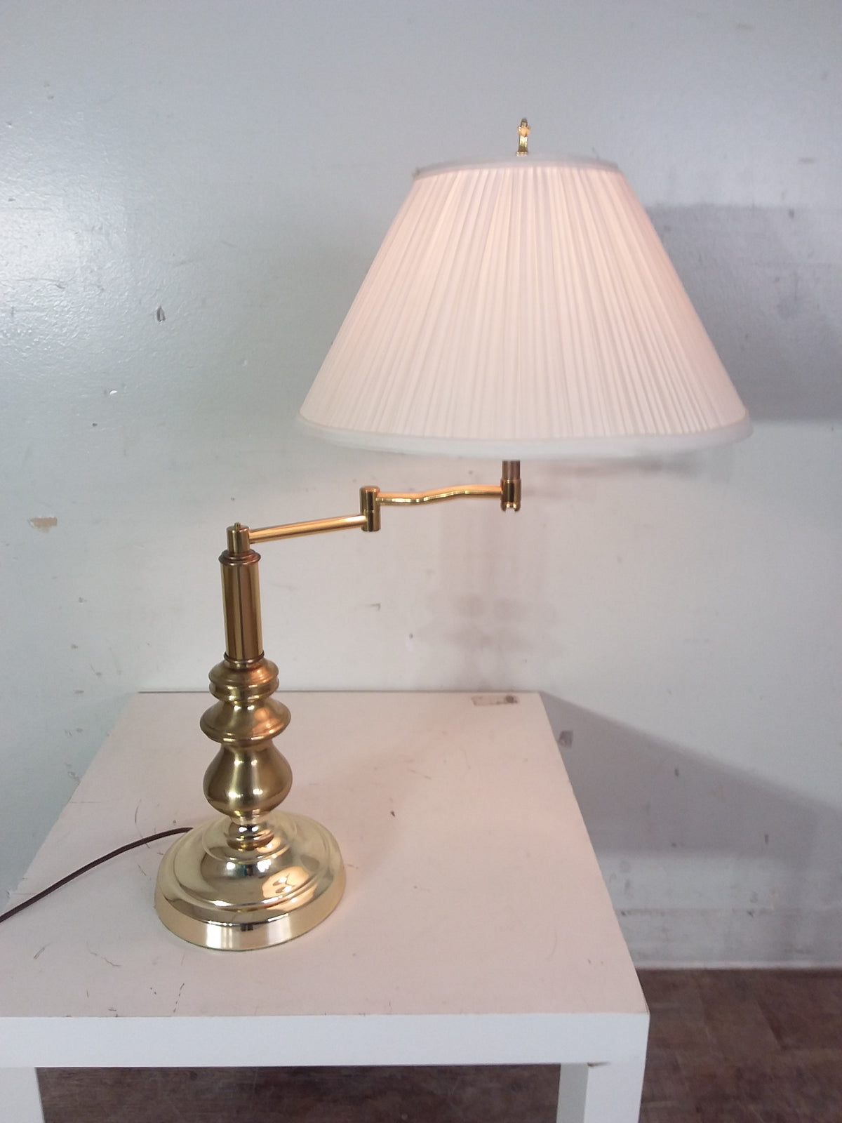 Brass Finish Swing Out Table Lamp