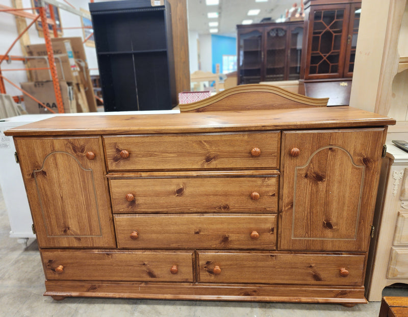 Wooden 5 Drawer Dresser w/ Mirror