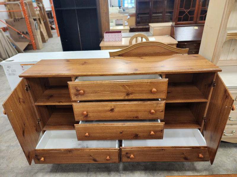 Wooden 5 Drawer Dresser w/ Mirror