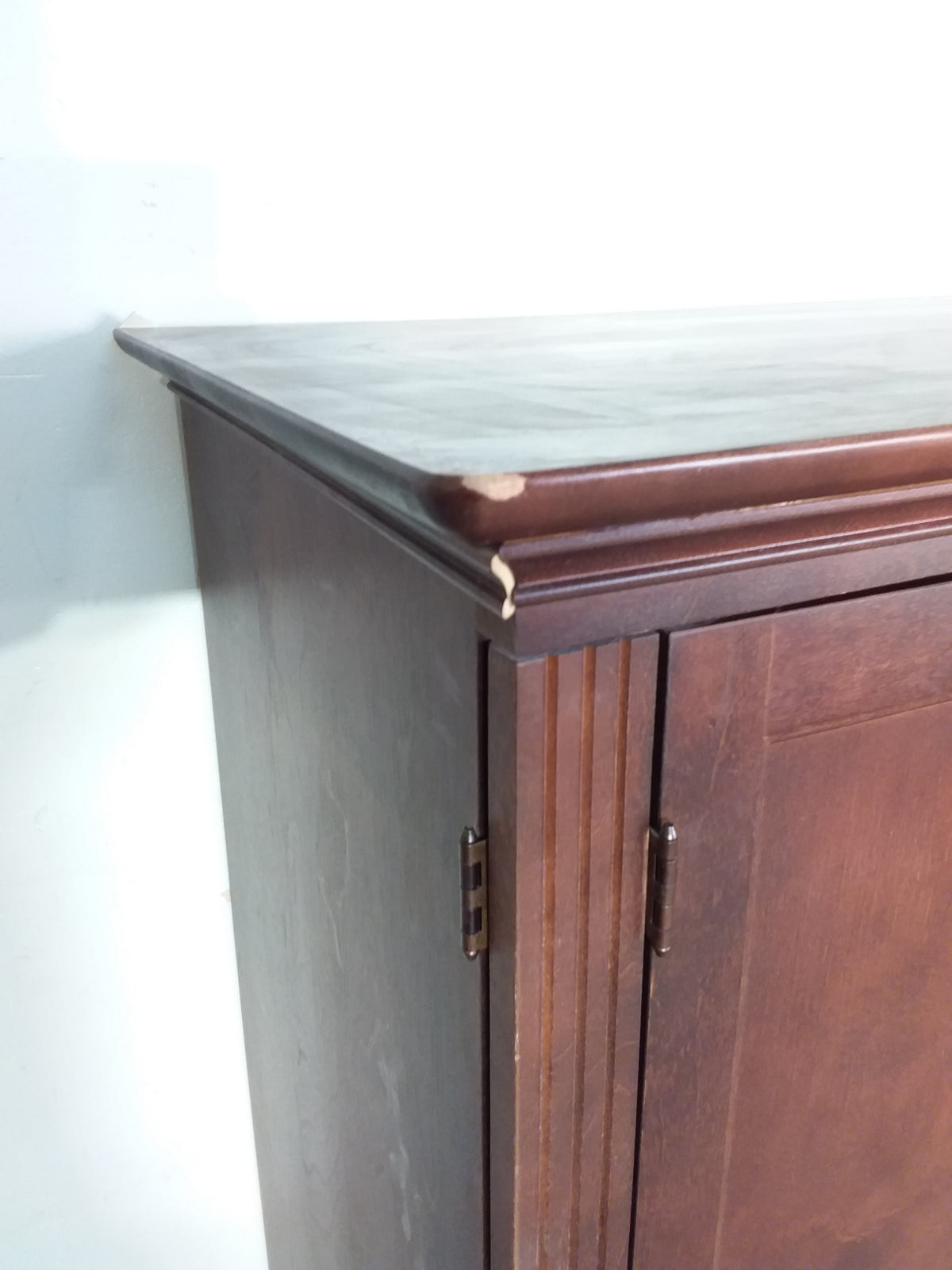 Armoire Top With Shelf