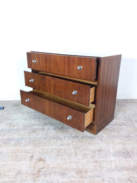 3 Drawer Dresser With Chrome Knobs