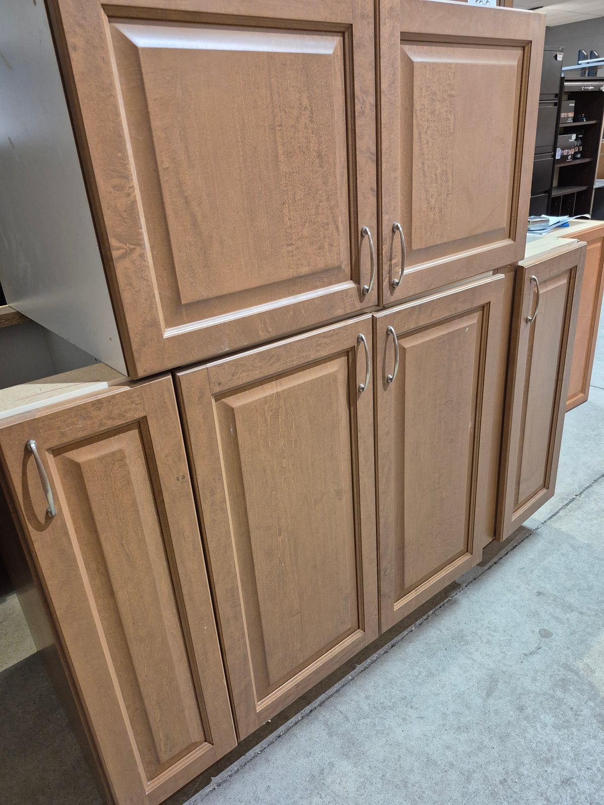 Medium Brown Maple Kitchen with Pantry