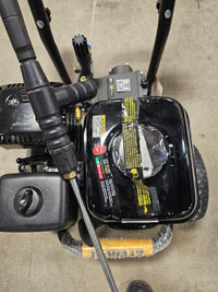 DEWALT 3600 PSI 2.5 GPM Gas Cold Water Professional Pressure Washer