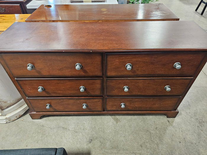 6 - Drawer Dresser