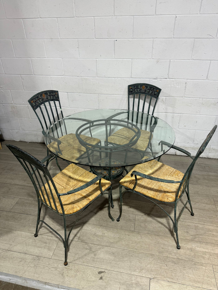 Wrought Iron Patio table w/4 Chairs