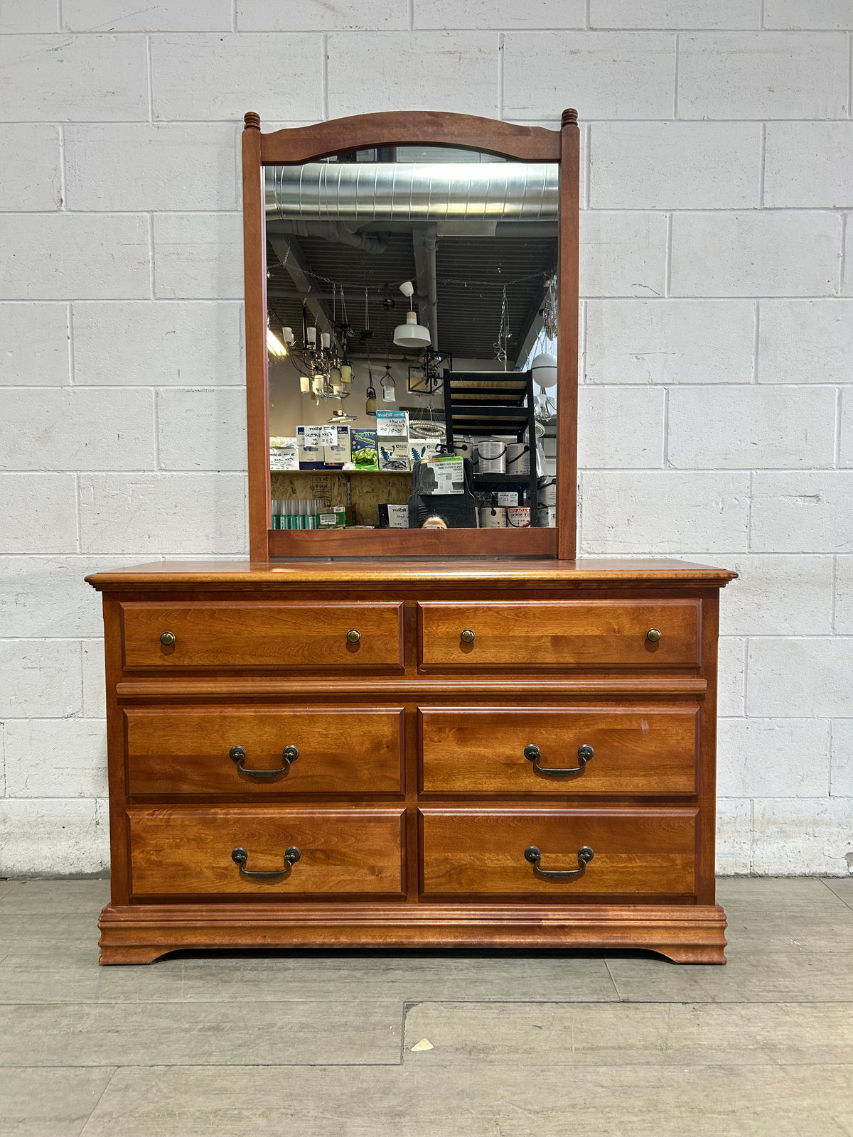 Damaska Dresser with Mirror
